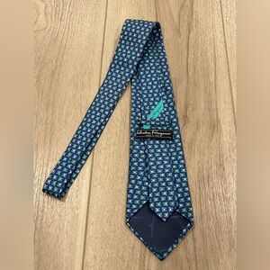 SALVATORE FERRAGAMO Star Printed 100% Silk Tie